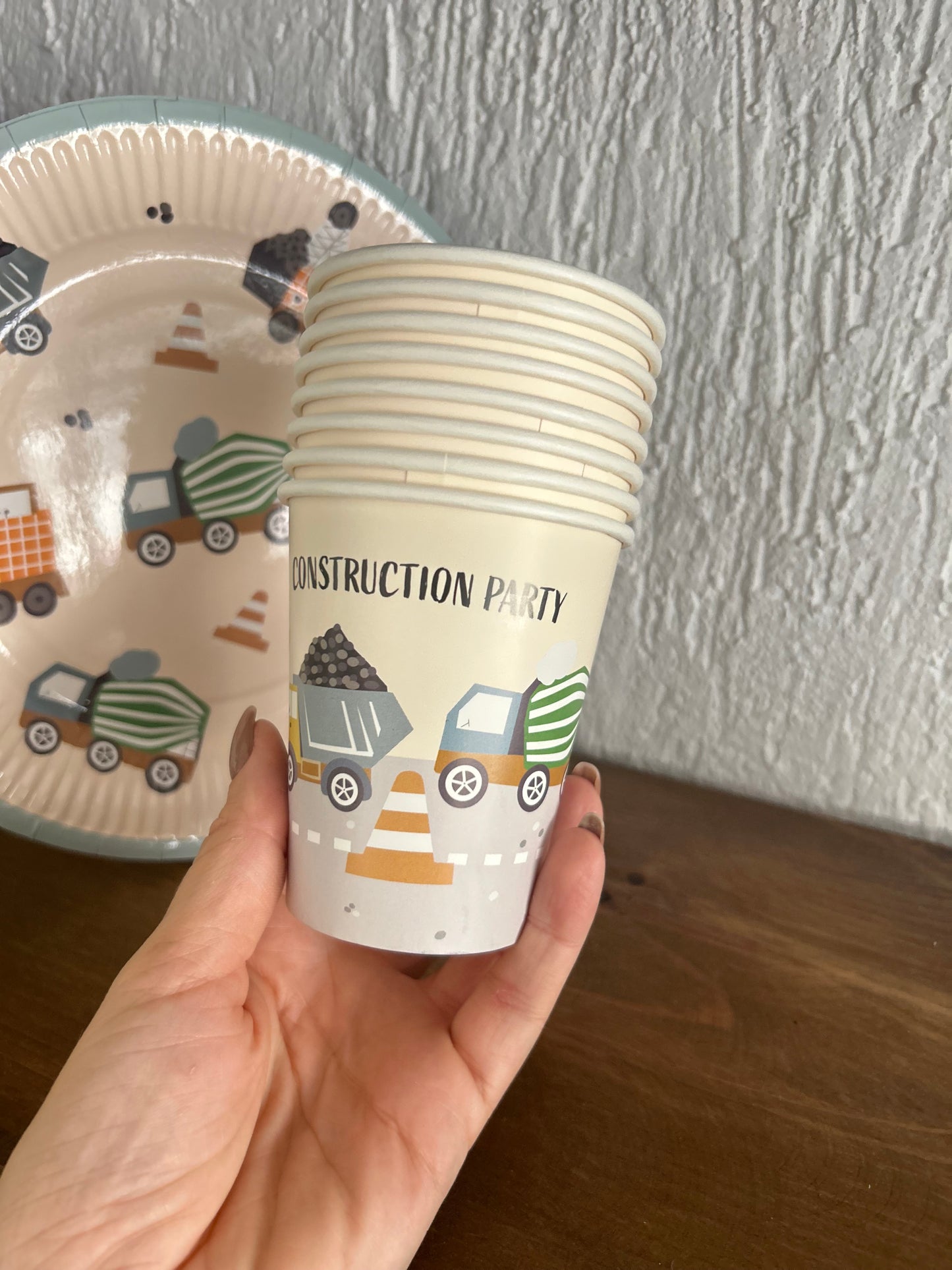 Taşıtlar Temalı Retro Tabak Bardak Set 8 er adet