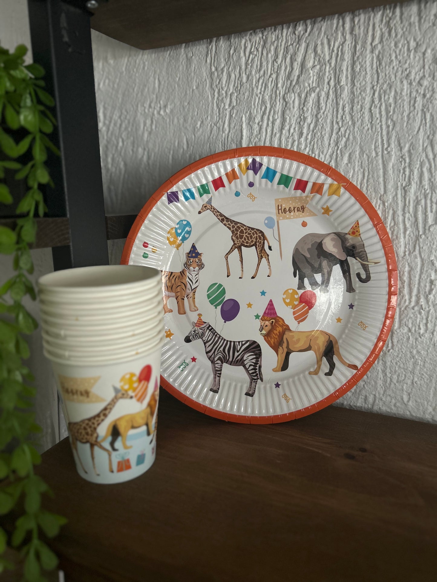 Parti Hayvanları Karton Tabak Bardak Set 8 Tabak 8 Bardak
