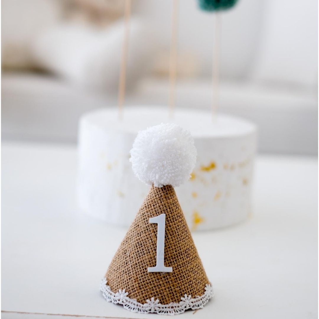 Yeni Sezon Hasır Retro Dantel Detaylı Ponponlı Mini 1 Yaş Şapka Taç