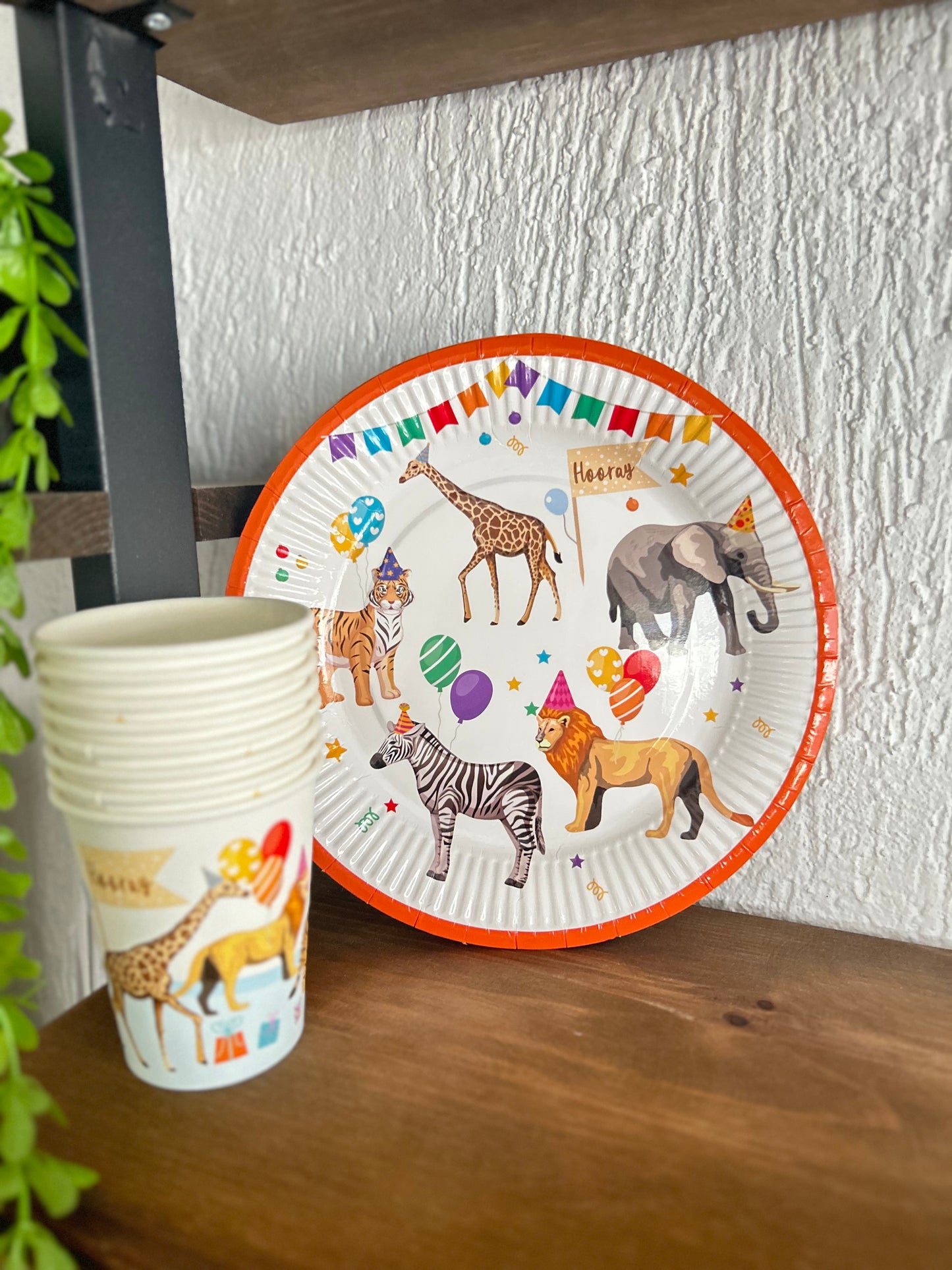 Parti Hayvanları Karton Tabak Bardak Set 8 Tabak 8 Bardak