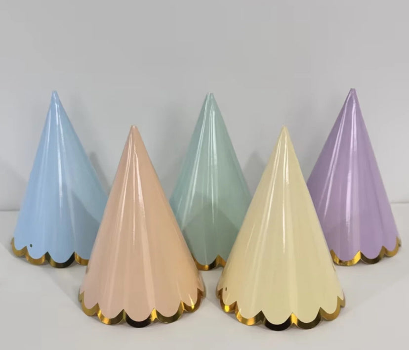 6 Adet Makaron Renkler Yaldızlı Parti Şapkası 13x9 cm / Demonte