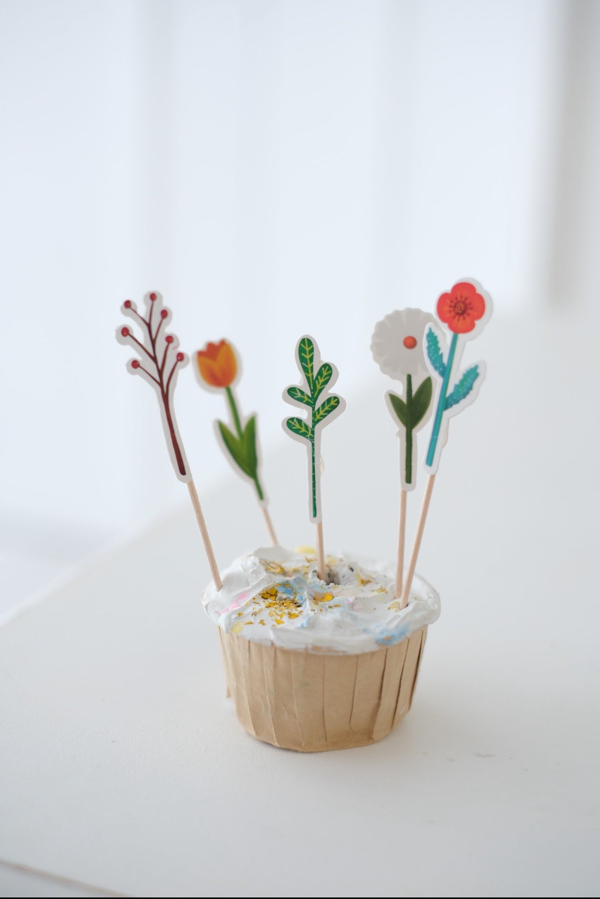 Retro Çiçek Temalı Kürdan Cupcake Süsü 8 Adet