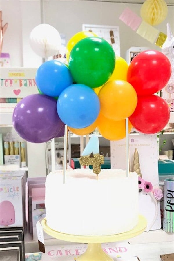 Neşeli Çocuklar Karnaval Renkler Balon Pasta Süsü