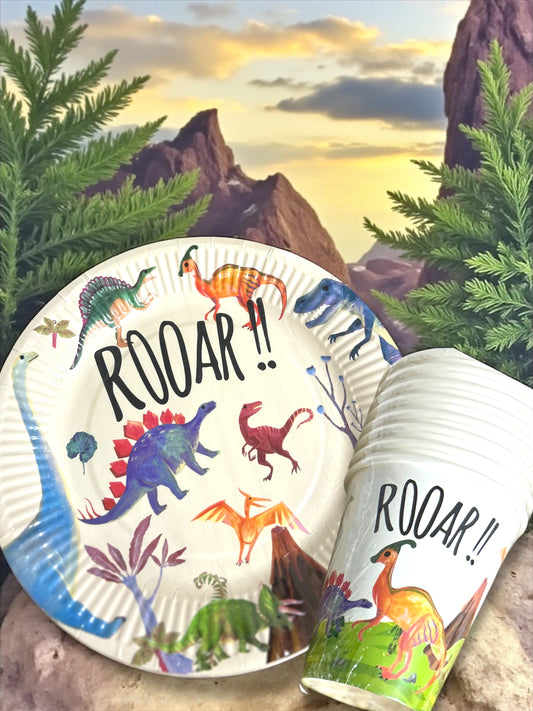 Dinozor Temalı Tabak Bardak Set 8 er adet