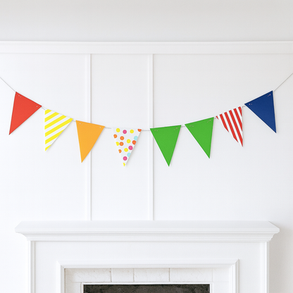 Rengarenk Üçgen Temalı Duvar Süsü 11 li