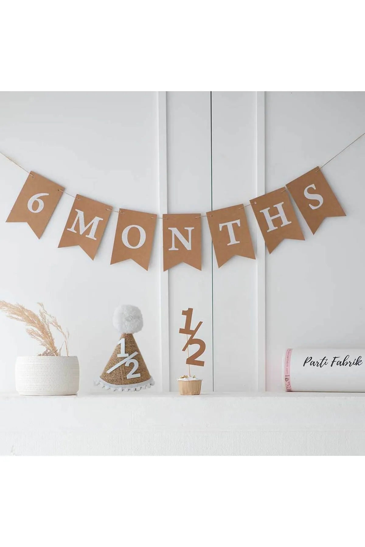 Yarım Yaş 6 Months 3 Lü Kraft Kırlangıç Bayraklı Set Hasır Şapkalı